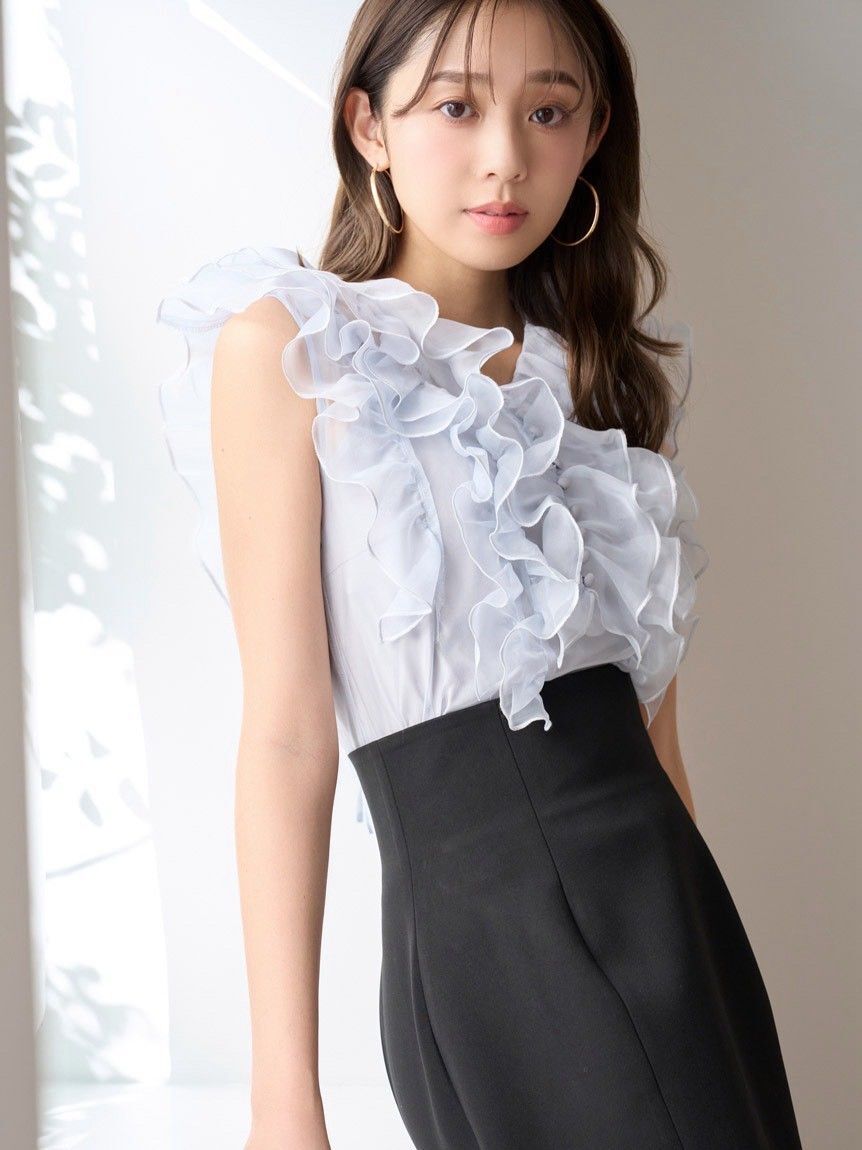 SNIDEL「【新色追加/WEB限定カラーあり】ノースリフリルブラウス」|シャツ・ブラウス|