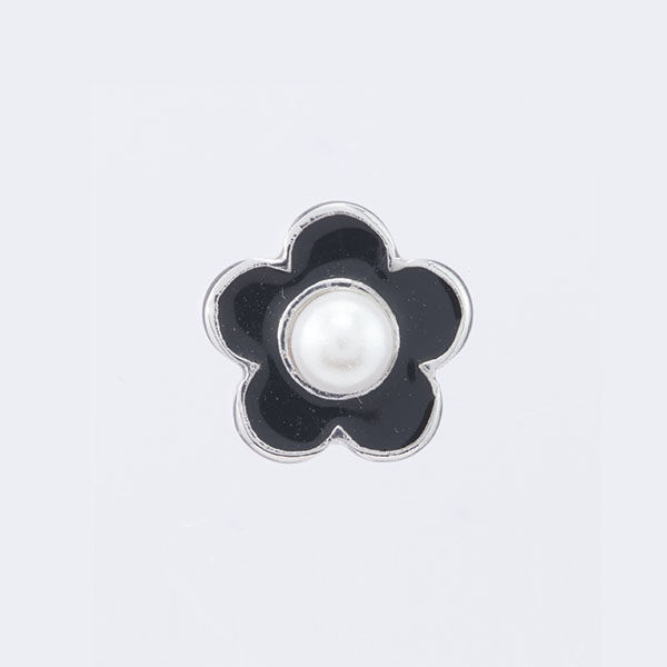 MARY QUANT「スモールエポデイジー ピアス」|ピアス|