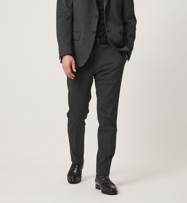 UNITED ARROWS「シャークスキン ノープリーツ テーパードスラックス UA COZY ウォッシャブル 2WAYストレッチ」|スラックス|