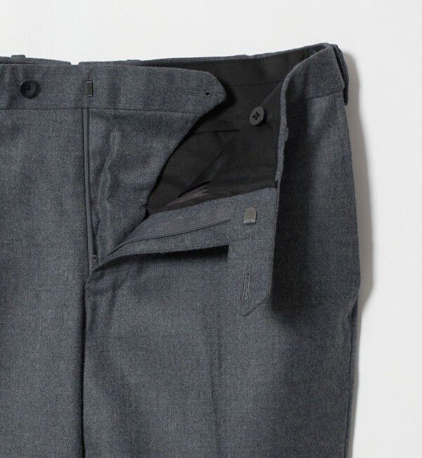 UNITED ARROWS「ライトサキソニー ノープリーツ テーパード スラックス ヨコストレッチ」|スラックス|