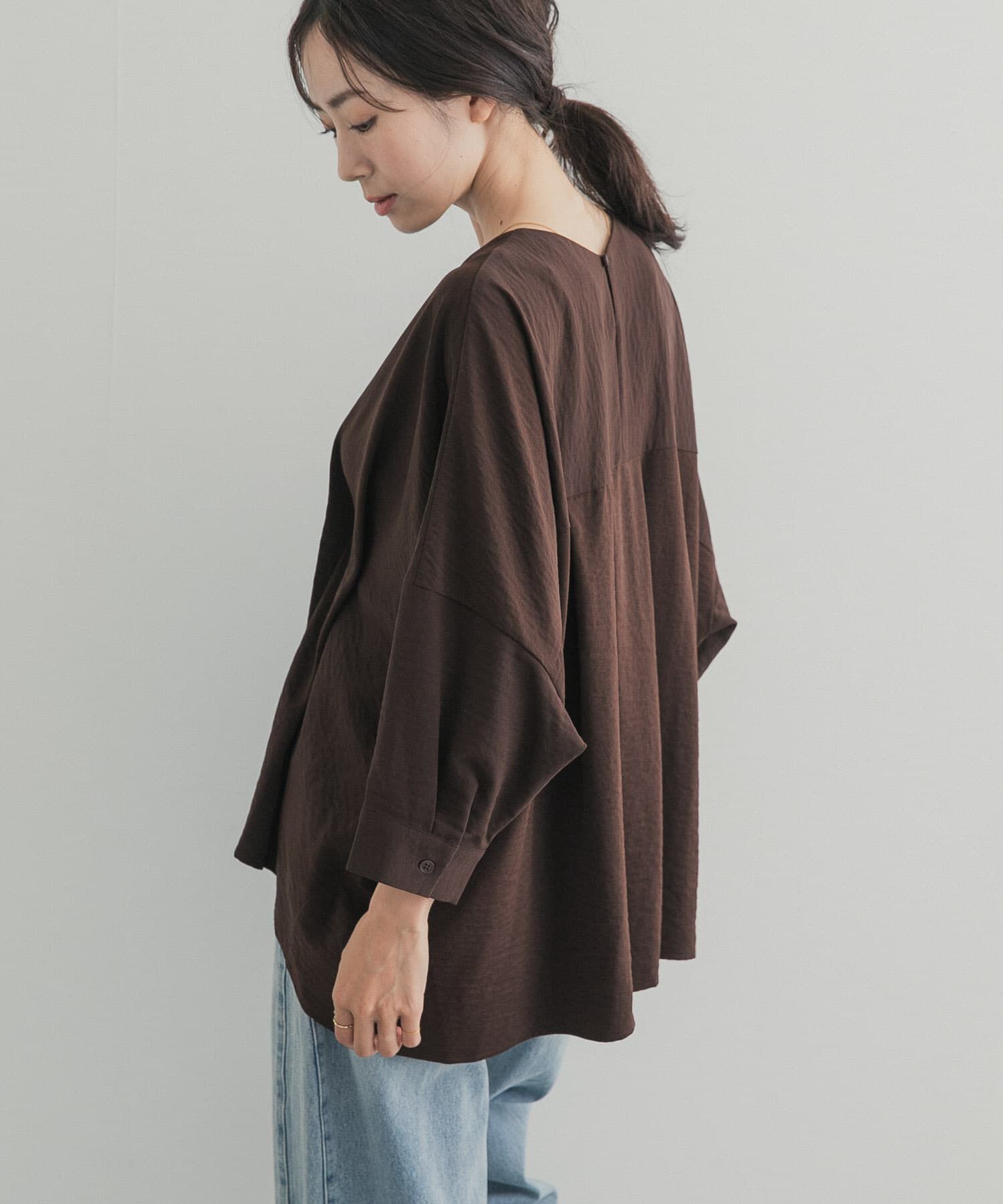 URBAN RESEARCH DOORS「ウエストタックドルマンブラウス」|シャツ・ブラウス|