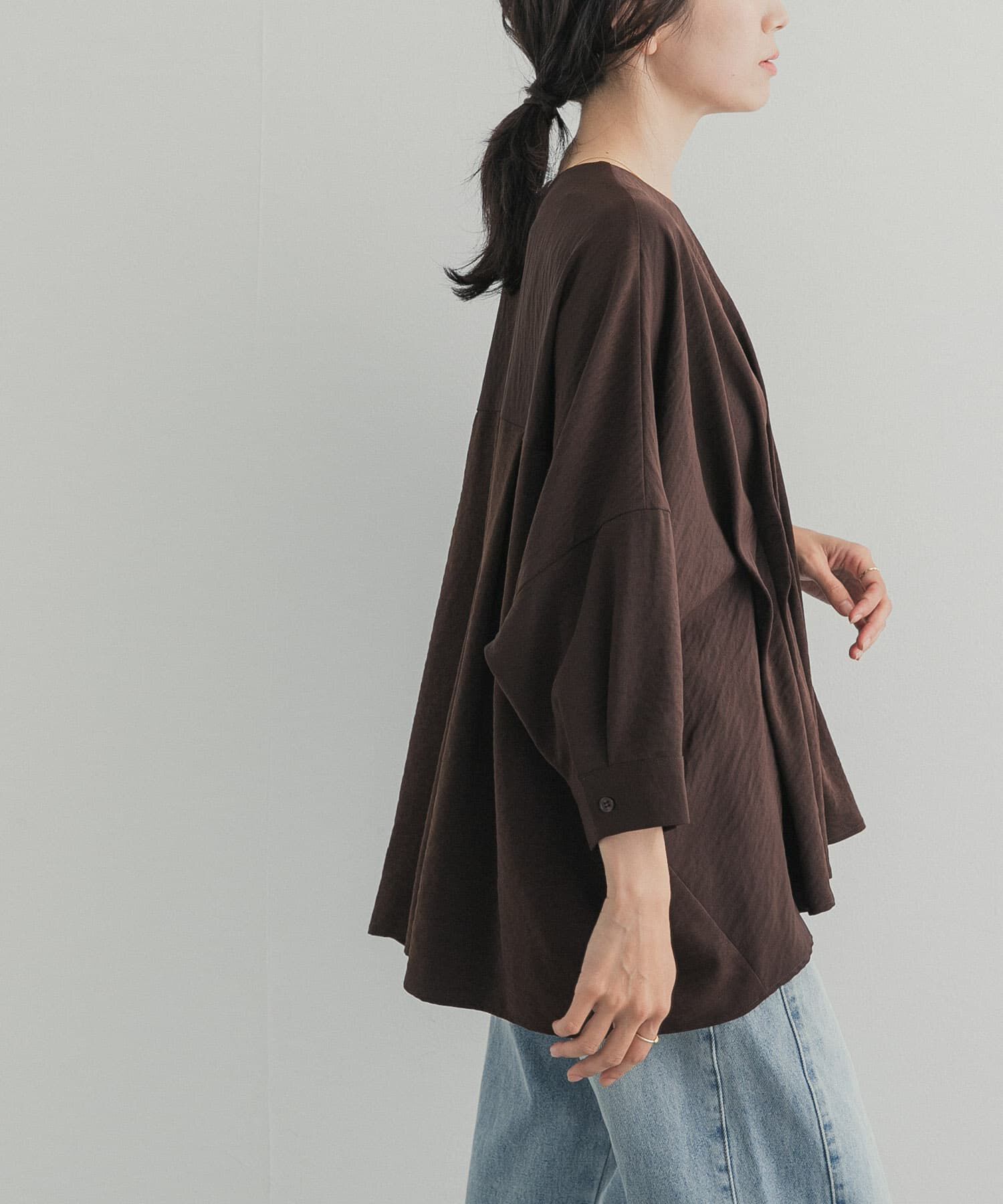 URBAN RESEARCH DOORS「ウエストタックドルマンブラウス」|シャツ・ブラウス|