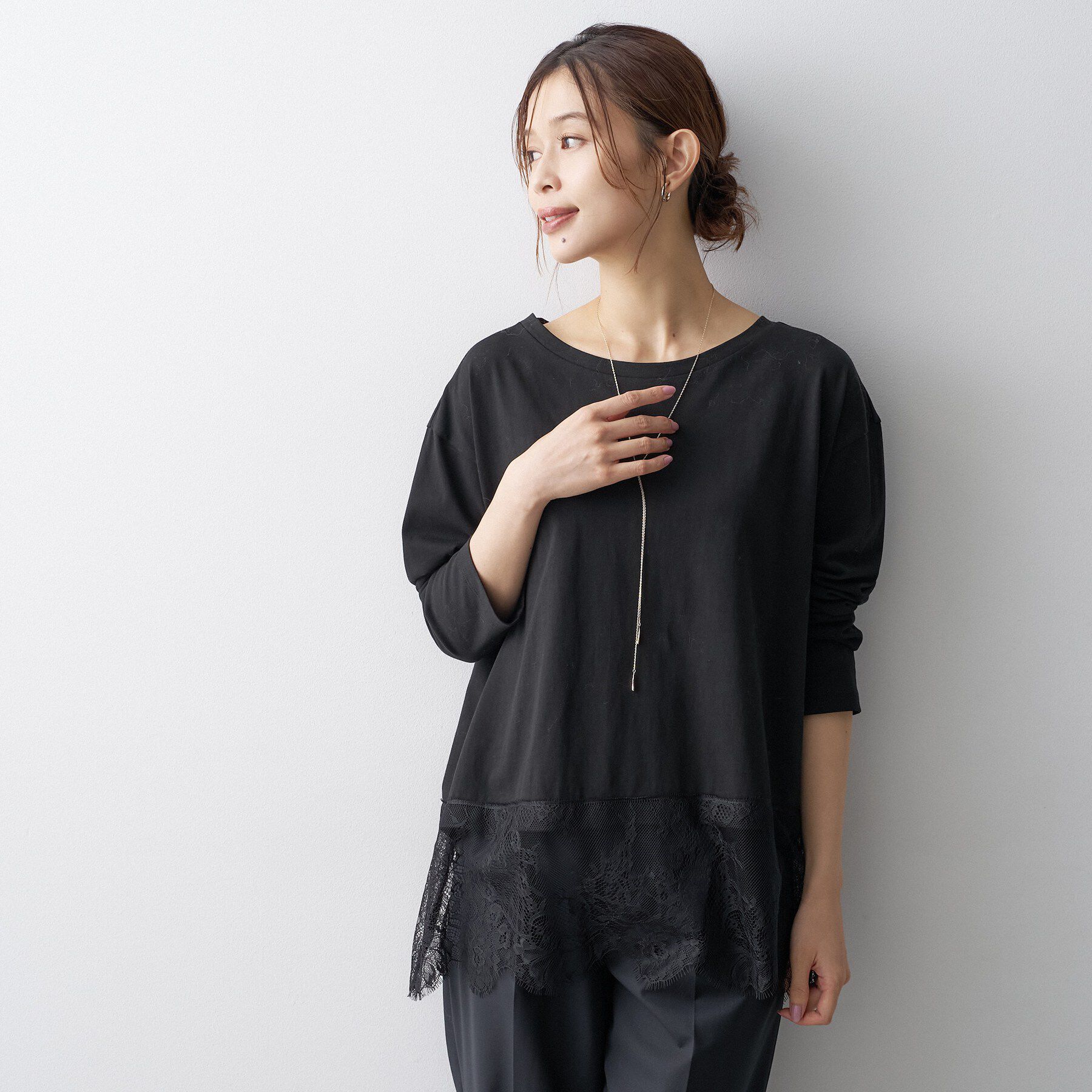 UNTITLED「レースドッキングプルオーバー」|Tシャツ・カットソー|