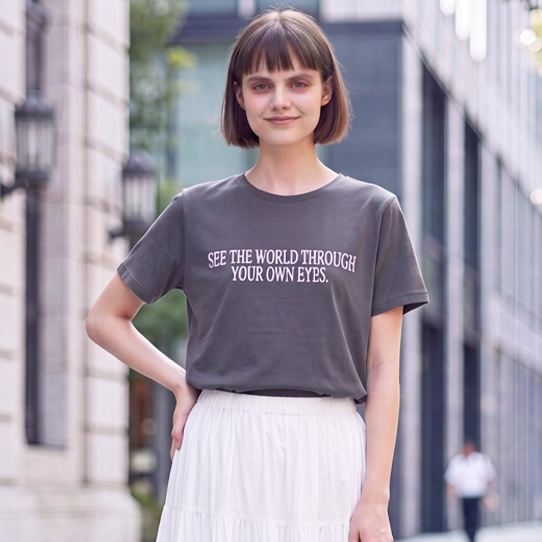 DRESSTERIOR「箔プリント ロゴTシャツ」|Tシャツ・カットソー|チャコールグレー(0