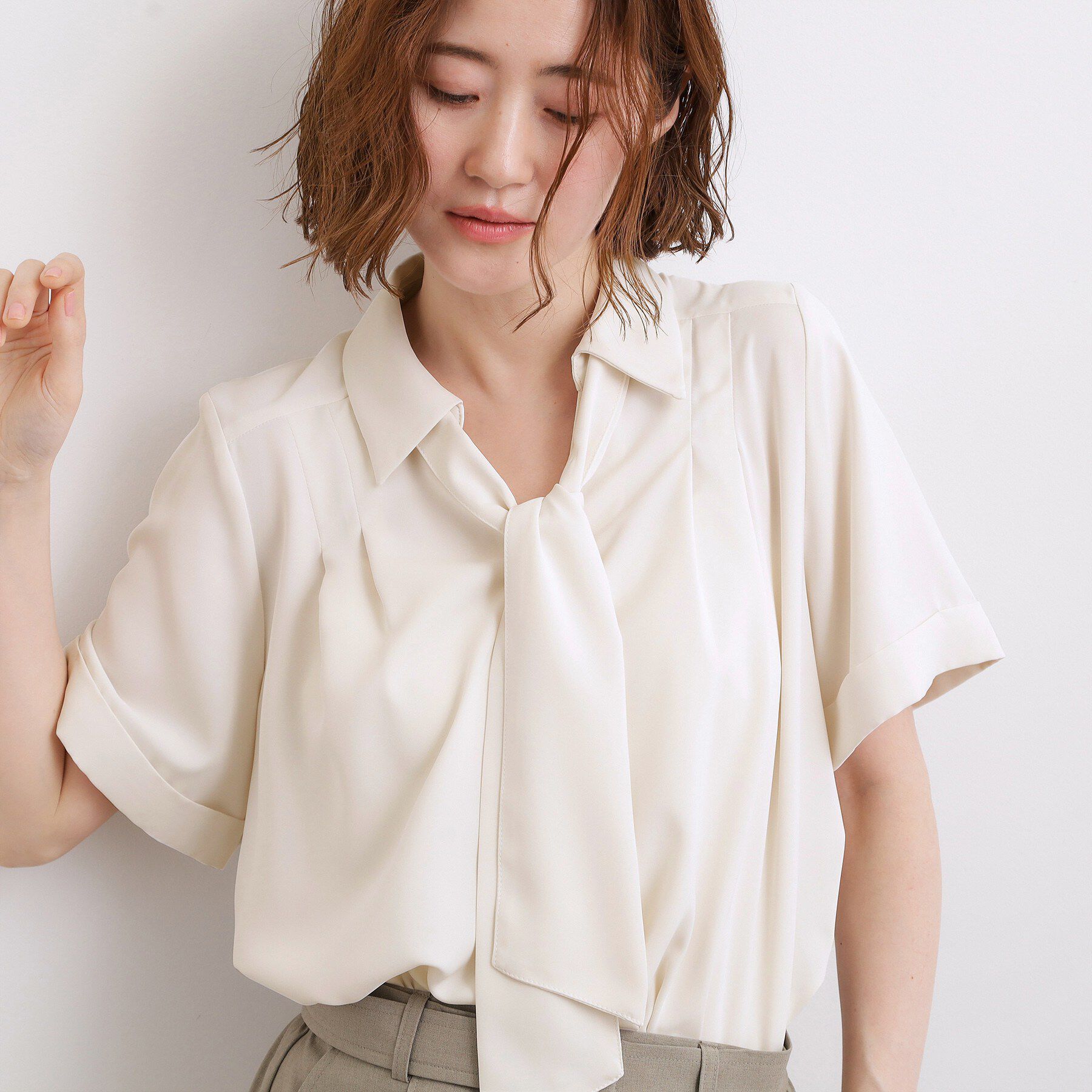 grove「【洗える】チャーム付きマルチWAYボウタイブラウス」|シャツ・ブラウス|