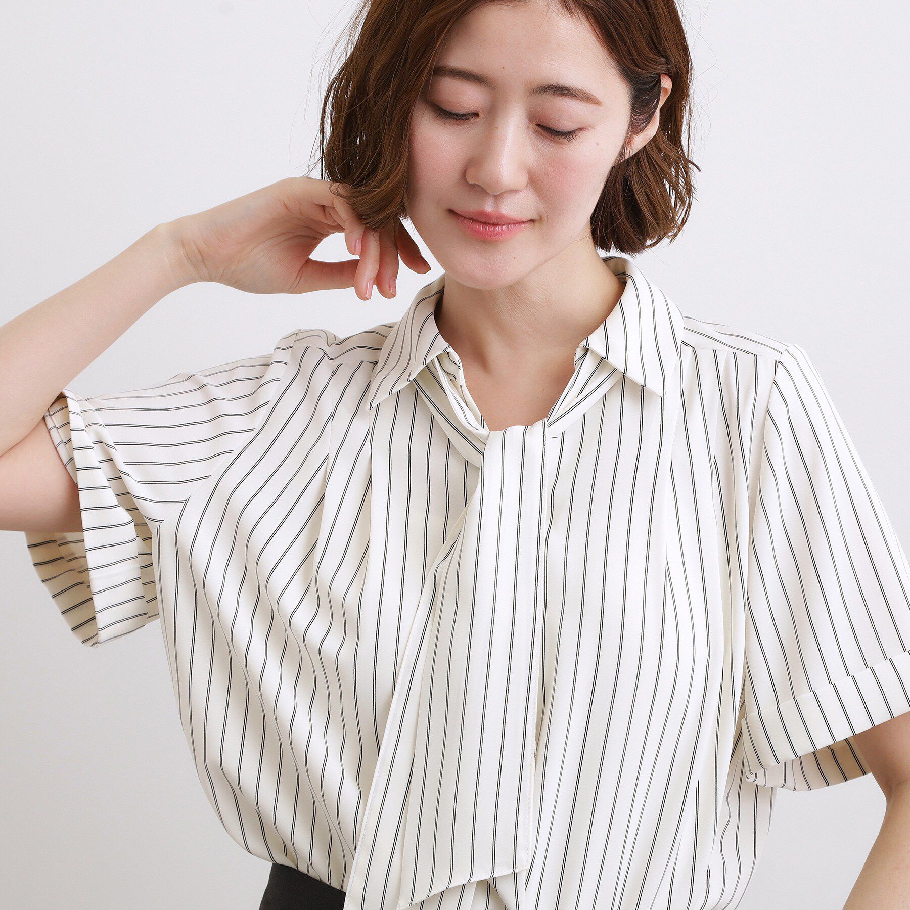 grove「【洗える】チャーム付きマルチWAYボウタイブラウス」|シャツ・ブラウス|