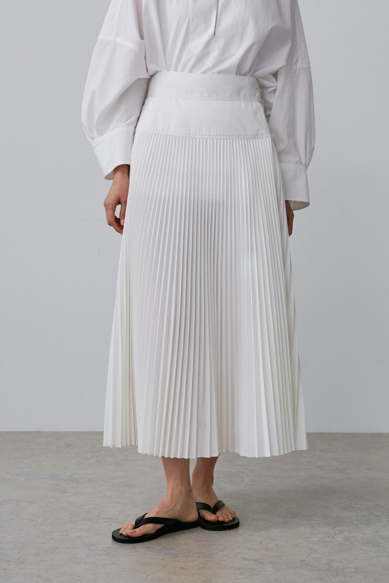 YLEVE 「BOURRIENNE &times; YLEVE / T/C TWILL SK / EN」|スカート|