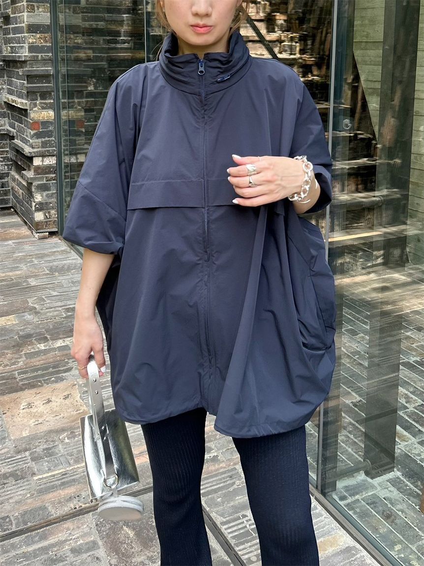 emmi atelier「【ONLINE限定】 撥水パッカブルブルゾン」|ブルゾン・スタジャン|NVY