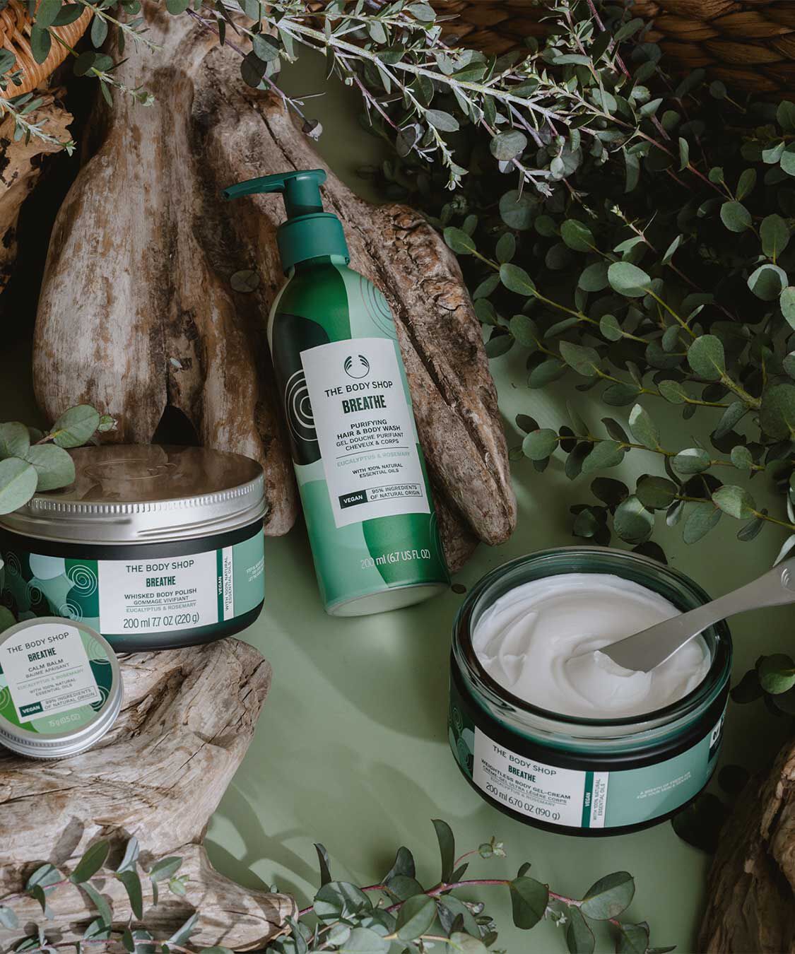 THE BODY SHOP「ウェルネス ボディポリッシュ ユーカリ&ローズマリー 200mL」|マッサージ・ボディスクラブ|
