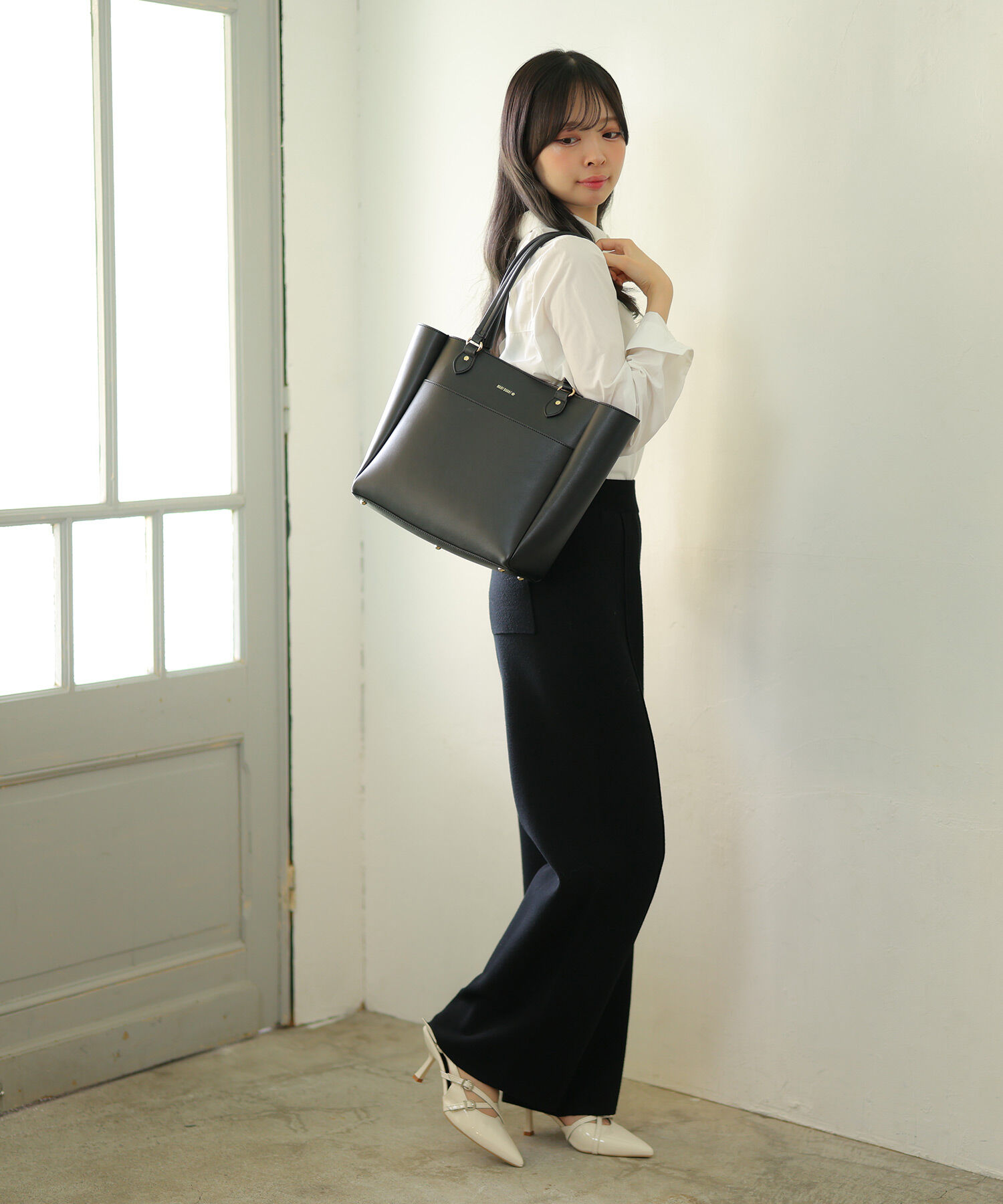 MARY QUANT「フリップサイドデイジー トート」|トートバッグ|