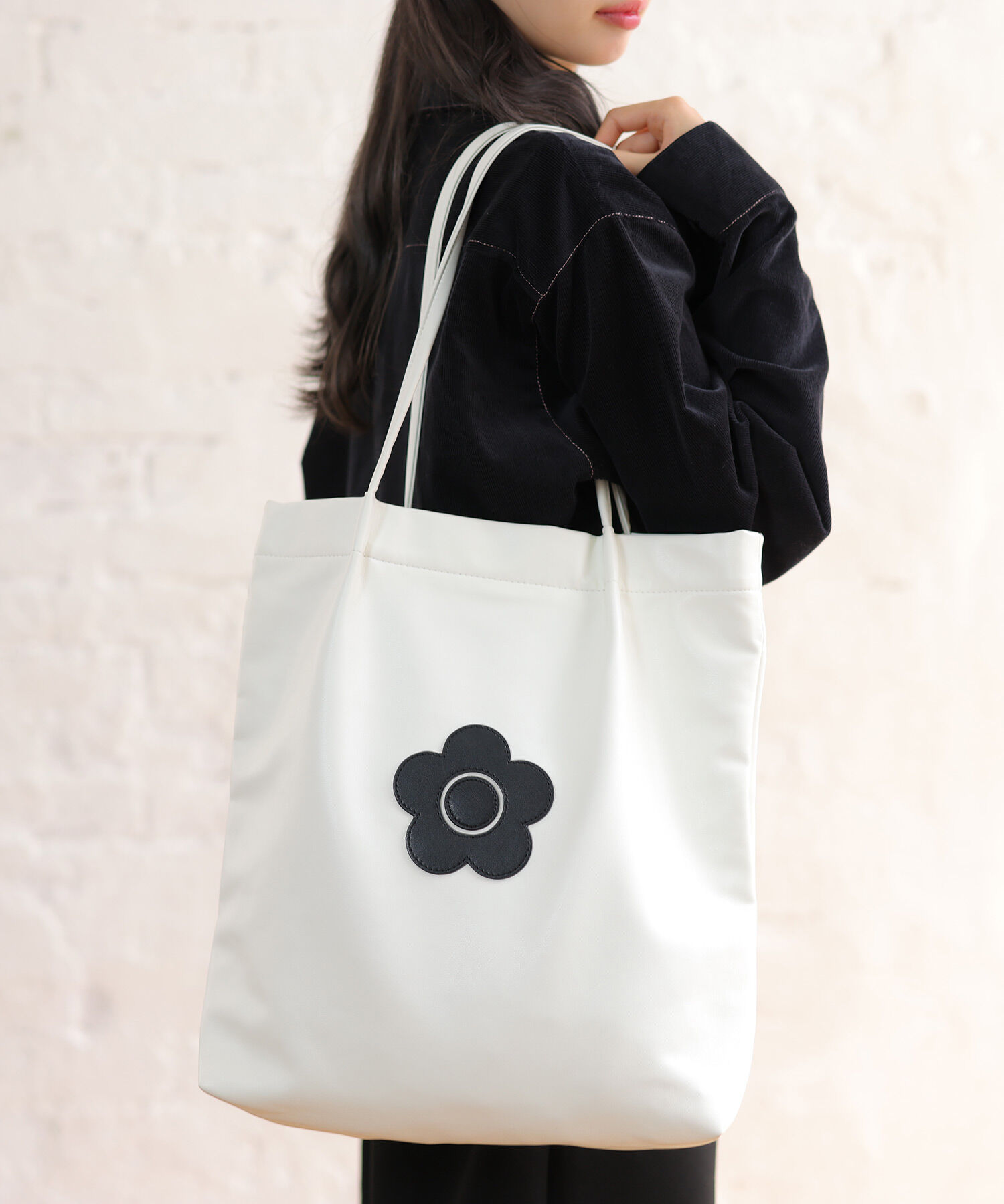 MARY QUANT「デイジーパッチソフト トート」|トートバッグ|ホワイト