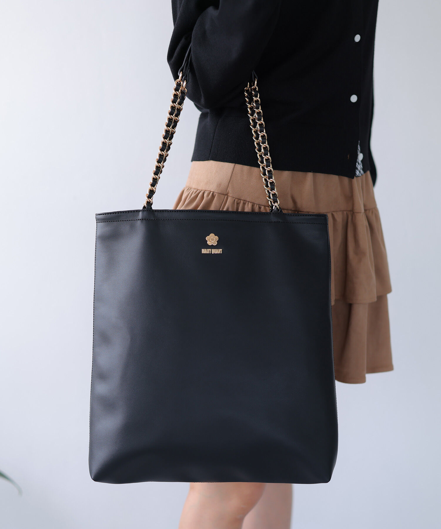 MARY QUANT「ロゴメタルチェーン トート」|トートバッグ|ブラック