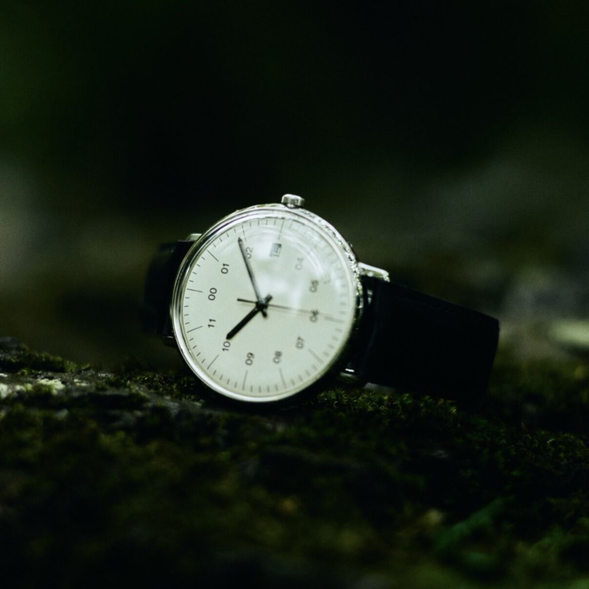 sazare「<sazare (ｻｻﾞﾚ) >SK02 38mm ｼﾙﾊﾞｰ ﾐﾗｰ ﾌｨﾆｯｼｭ ﾎﾜｲﾄ ﾀﾞｲﾔﾙ ﾌﾞﾗｯｸｺｰﾄﾞﾊﾞﾝﾚｻﾞｰ」|腕時計|