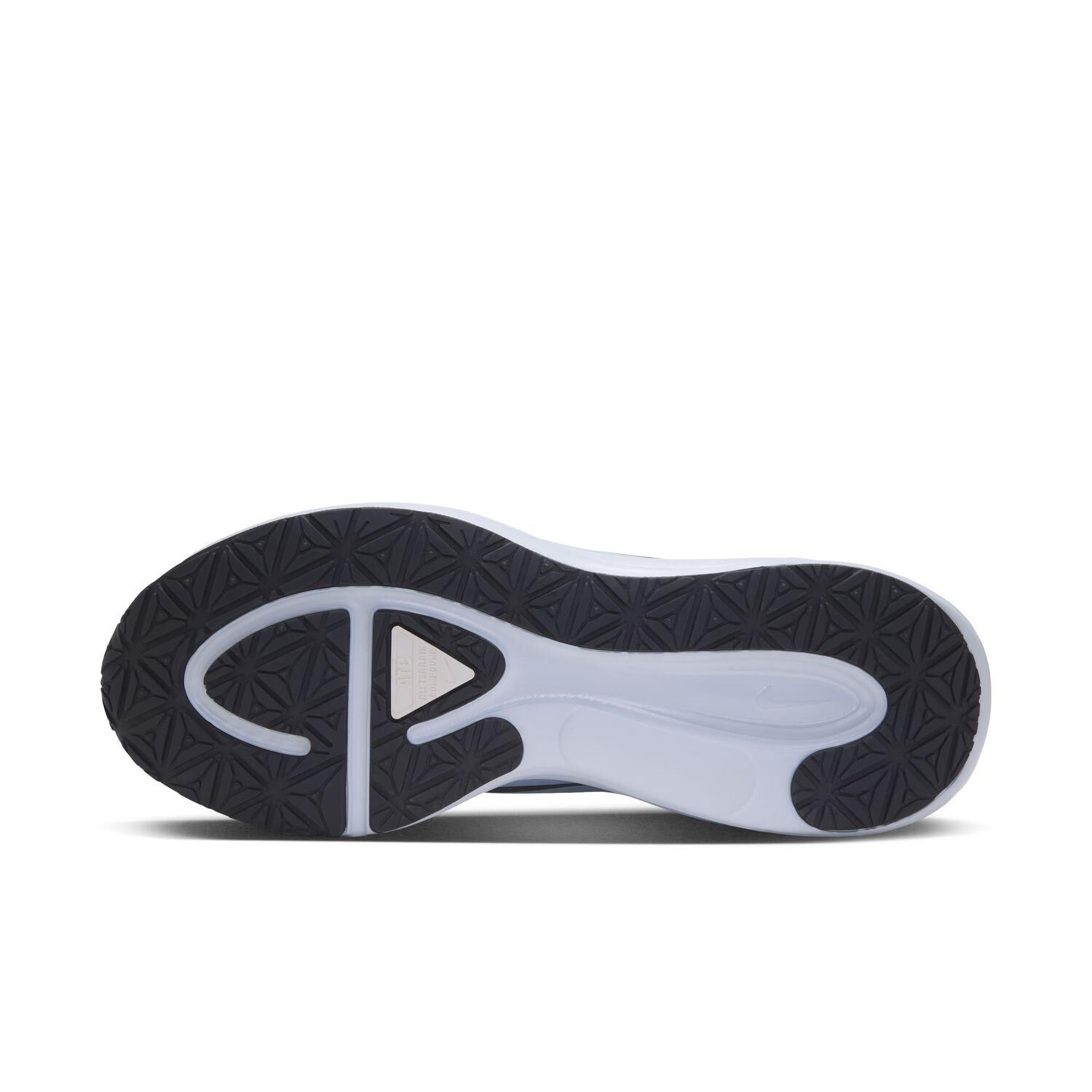 NIKE「【NIKE】REVOLUTION 8 UTILITY」|スニーカー|