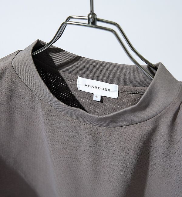 ABAHOUSE「【通気・速乾・ストレッチ】モックネックTシャツ / BREEZE MESH」|Tシャツ・カットソー|
