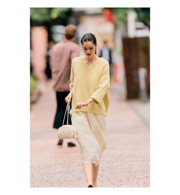 Demi-Luxe BEAMS 「【別注】SLOANE &times; Demi-Luxe BEAMS / 7ゲージ 天竺 カシミヤ Vネック ニット」|ニット・セーター|別注YELLOW