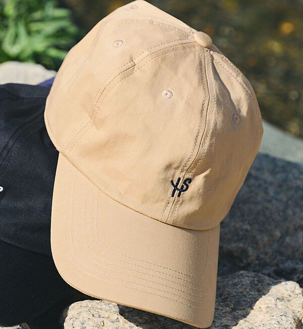 SHIPS「【WEB限定/SHIPS別注】SHIPS :コカゲル(R) ワンポイント ロゴ エンブロイダリー オーバーフィット キャップ」|キャップ・キャスケット|ベージュ