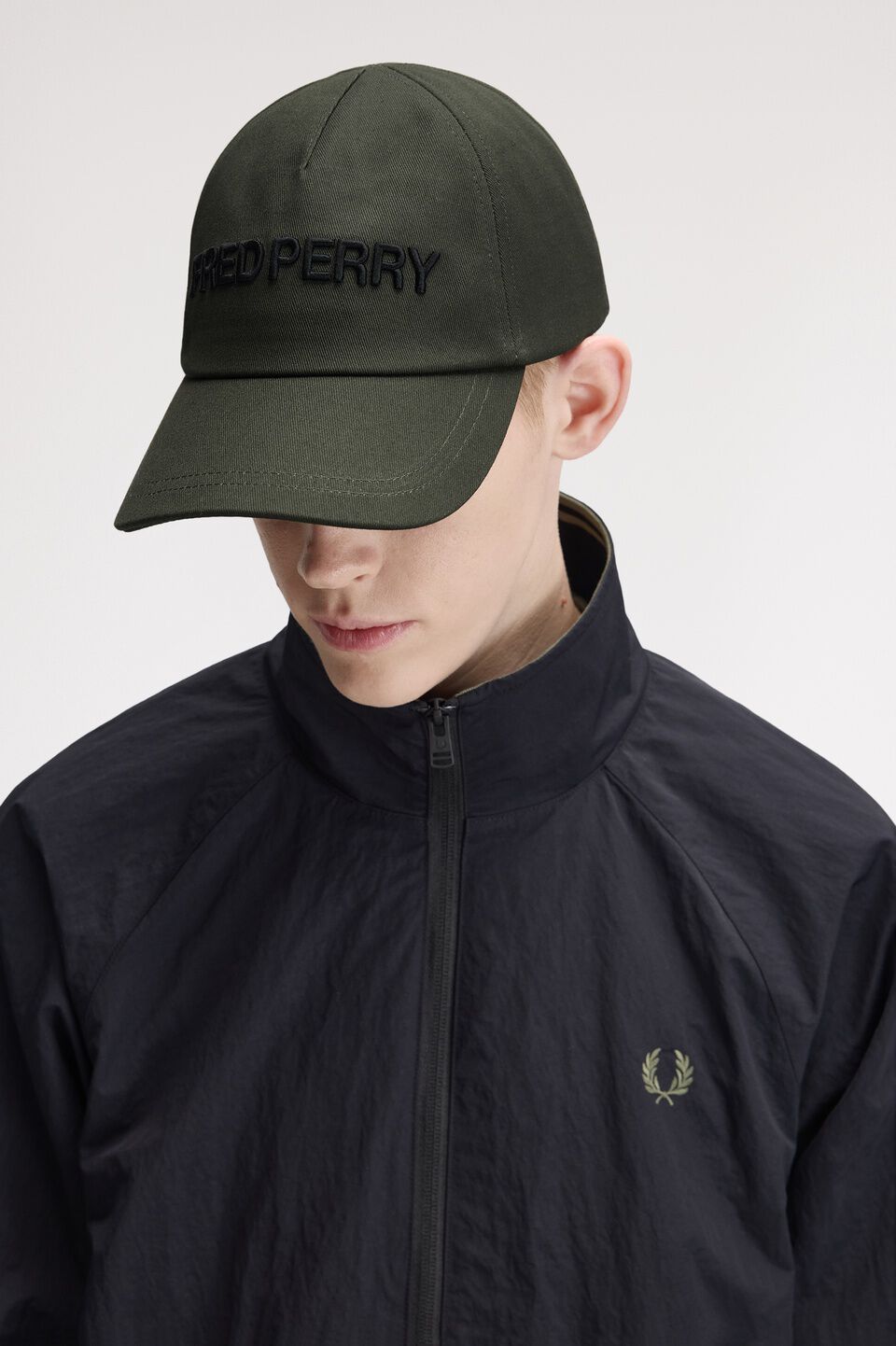 FRED PERRY 「Fred Perry Hb Graphic Twill Cap／フレッドペリーグラフィックツイルキャップ」|キャップ・キャスケット|