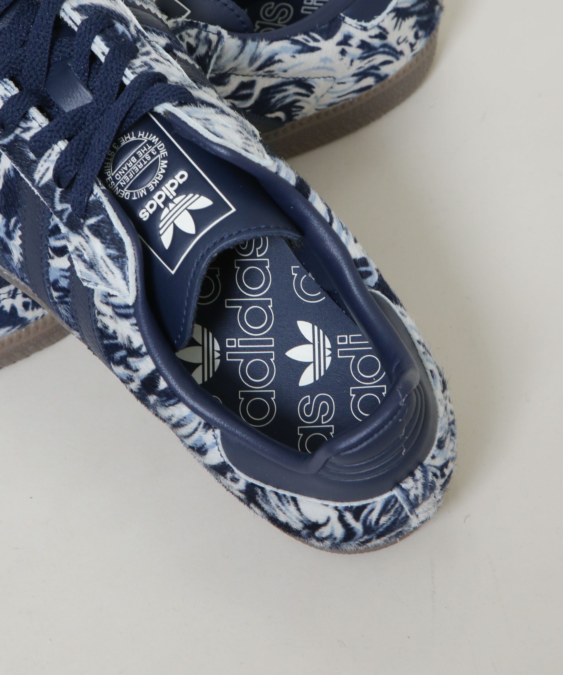 NANO universe「adidas/SAMBA OG W」|スニーカー|