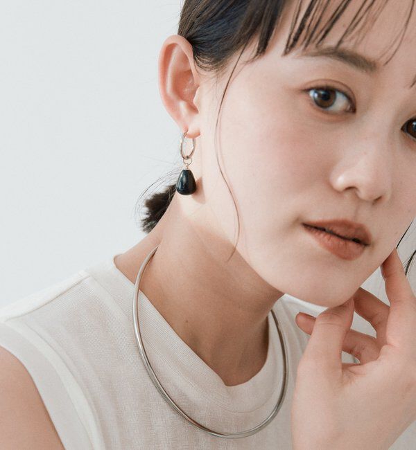  「【シーンを選ばず活躍】ブラックピアス」|ピアス|