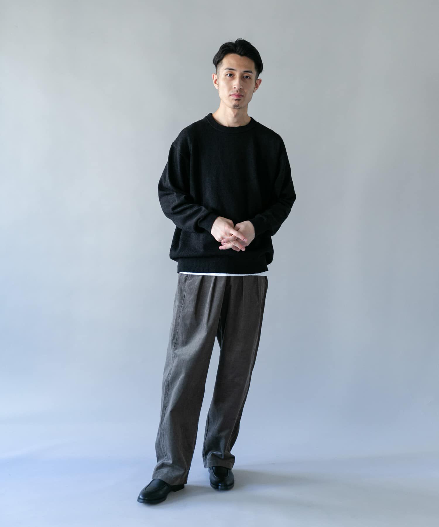URBAN RESEARCH DOORS「ミニブークレ クルーネックニット」|ニット・セーター|