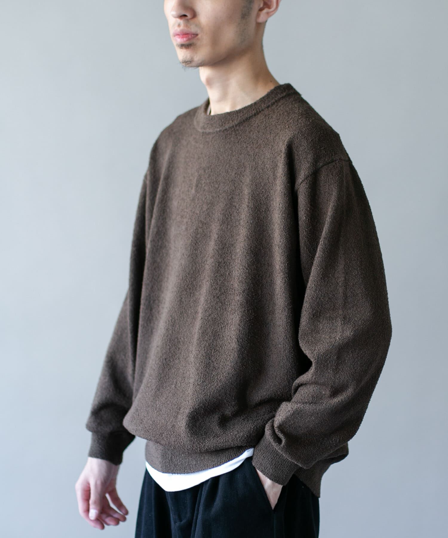 URBAN RESEARCH DOORS「ミニブークレ クルーネックニット」|ニット・セーター|