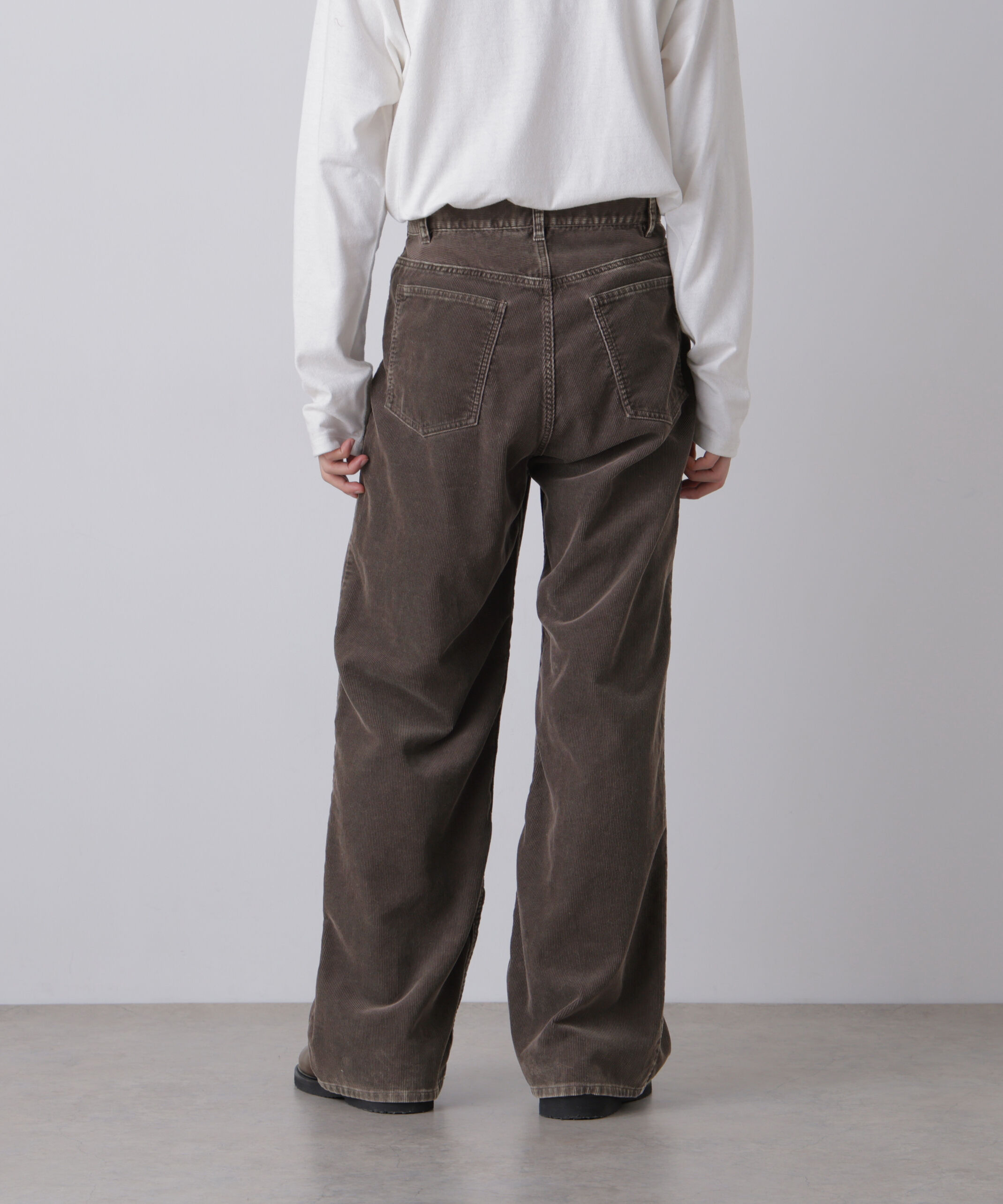 YLEVE 「YLEVE / [UNISEX] SULFUR-DYED BLEACHED CORDUROY PANTS」|その他|