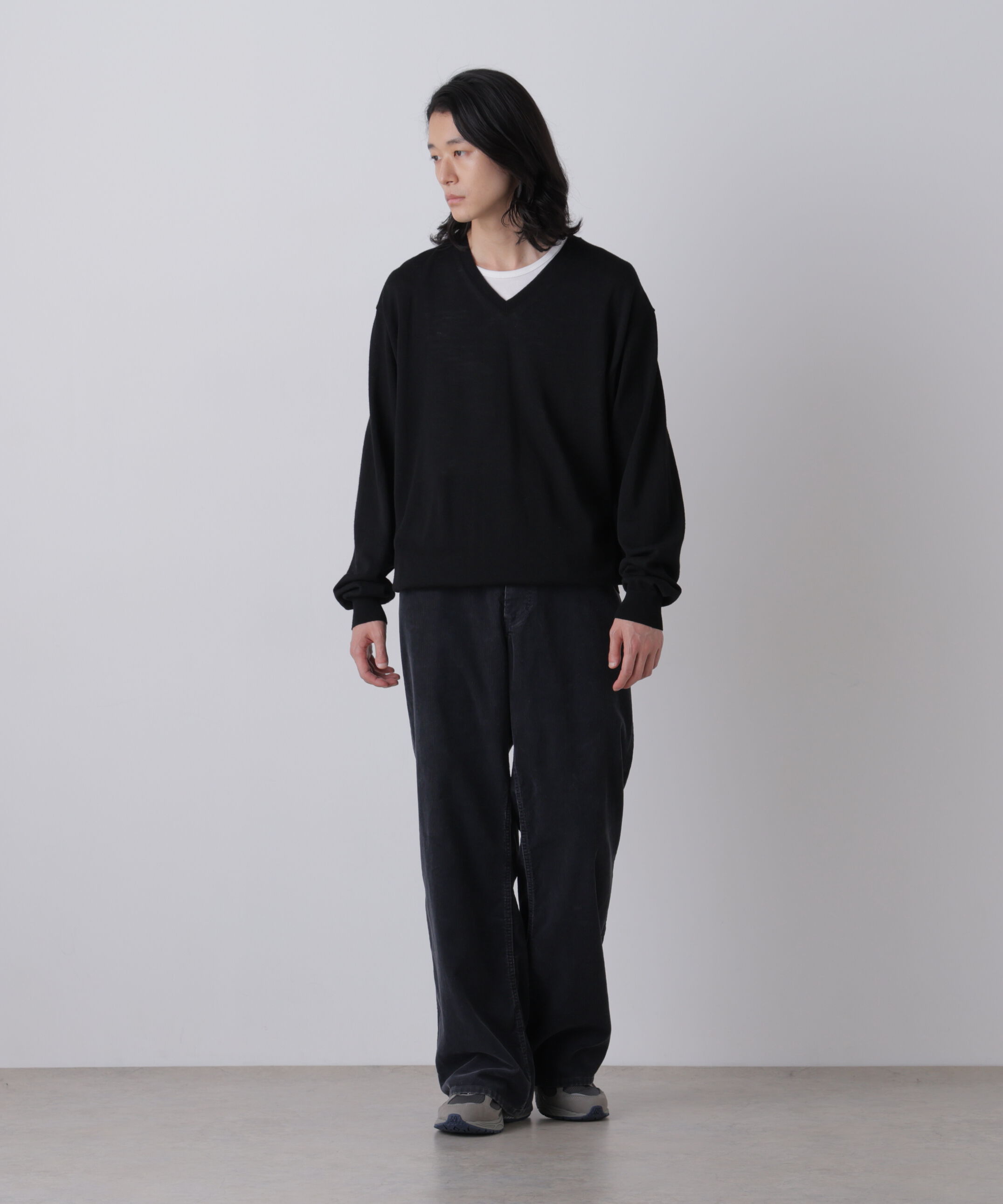 YLEVE 「YLEVE / HIGH TWIST FINE WOOL V-NECK PULLOVER」|ニット・セーター|