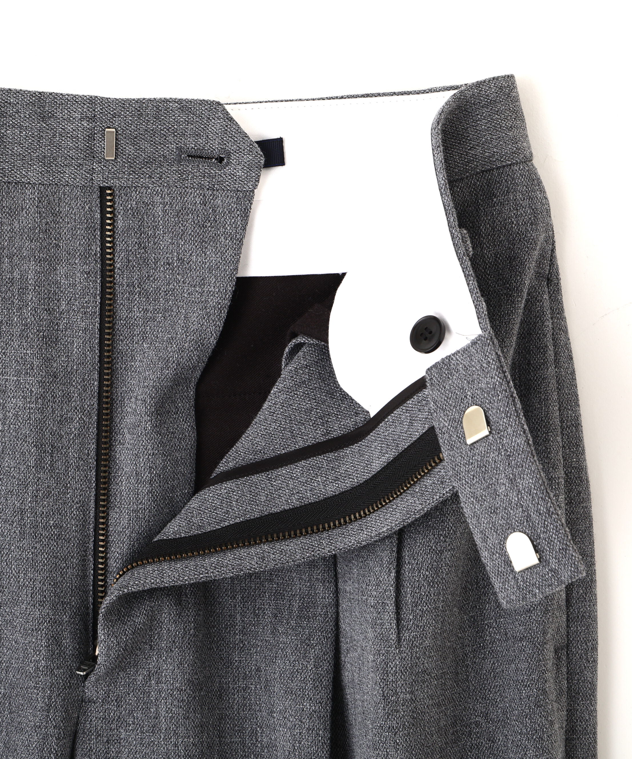 YLEVE 「YLEVE / ROUGH WOOL TROUSERS」|その他|