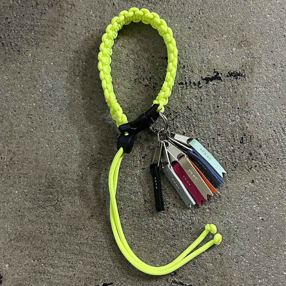 BACKYARD FAMILY「cheek バッグ チャーム C25004 通販 バッグチャーム パラコード ドリンクホルダー」|その他|イエロー1