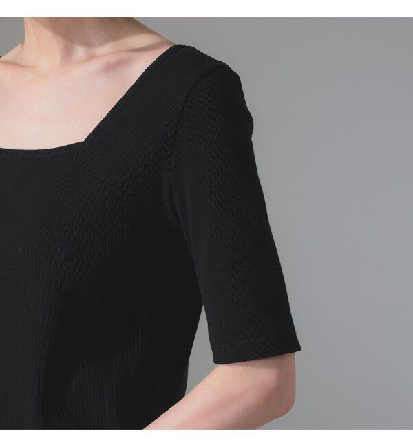BEAMS SELECTION for WOMEN「【別注】スタイリスト佐藤佳菜子 &times; SLOANE / スクエアネック リブ Tシャツ」|Tシャツ・カットソー|