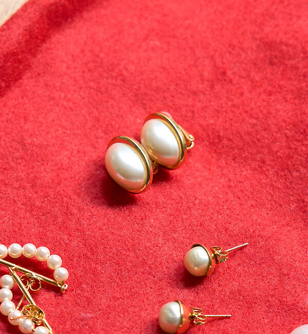 Rouge vif「【Caline Paris /カリーヌパリ 】ヴィンテージオーバルパールイヤリン」|ピアス|