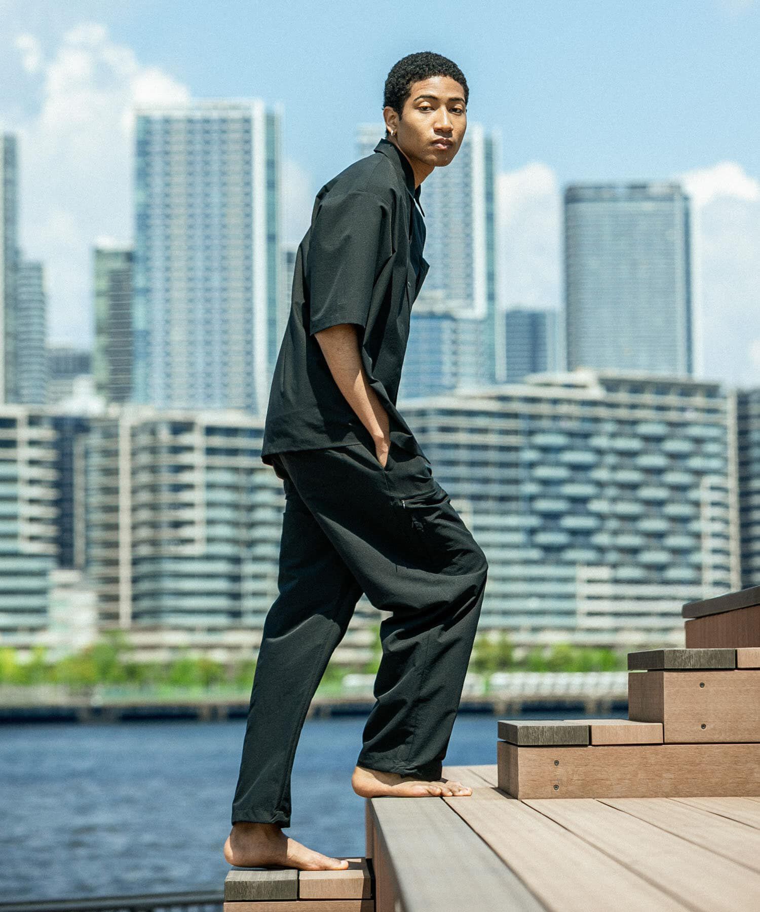 URBAN RESEARCH「『洗濯可/防シワ/撥水』COOL DOTS SHORT-SLEEVE SHIRTS」|シャツ・ブラウス|
