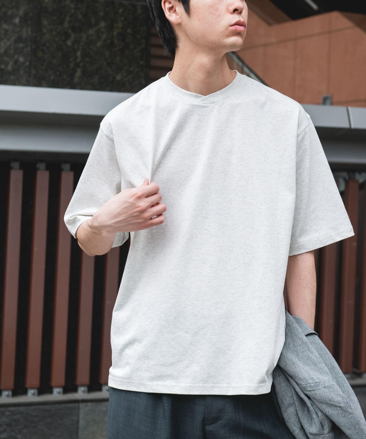 URBAN RESEARCH DOORS「『速乾/接触冷感/UVカット』Sorona ラウンドカラーショートスリーブTシャツ」|Tシャツ・カットソー|