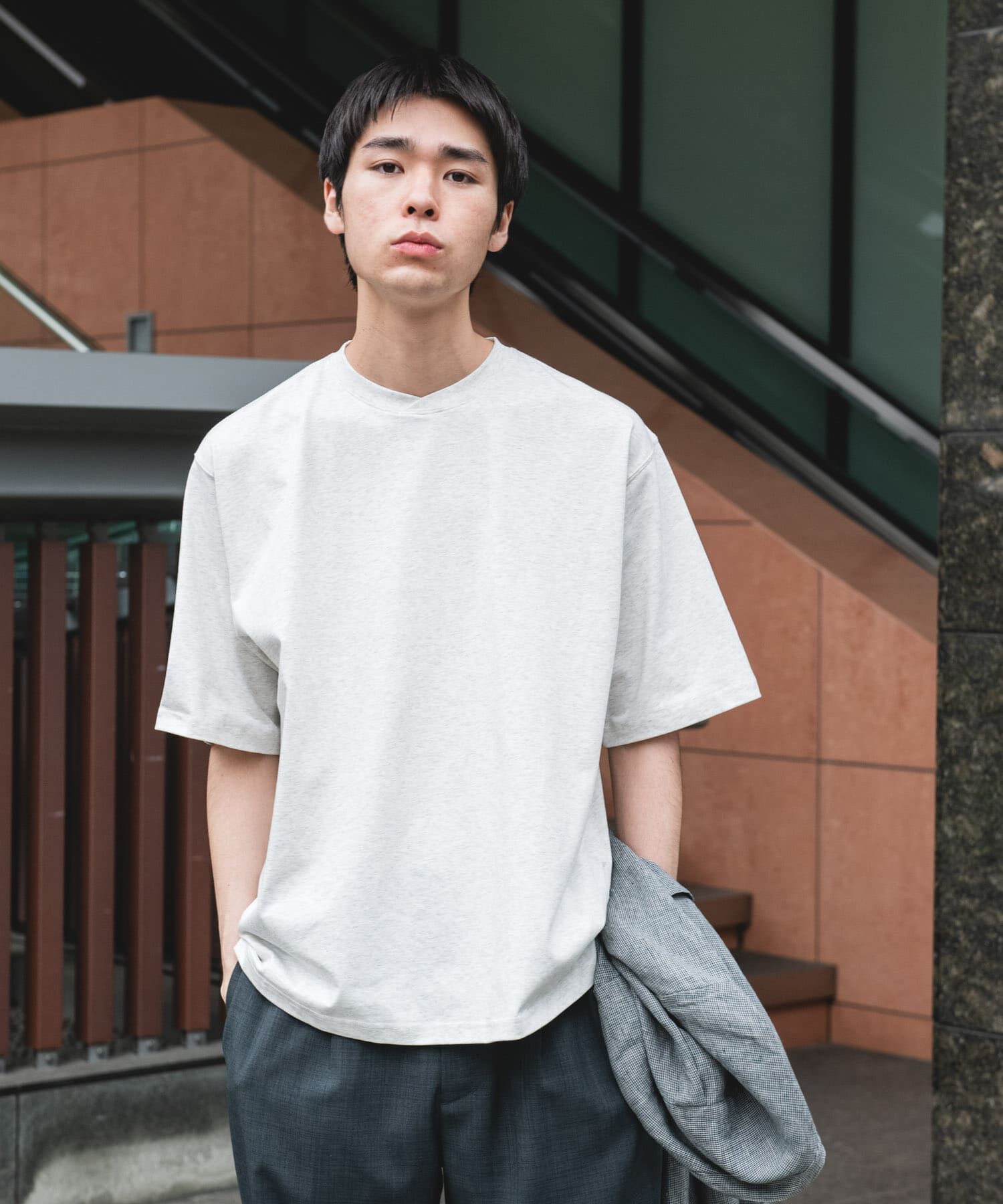 URBAN RESEARCH DOORS「『速乾/接触冷感/UVカット』Sorona ラウンドカラーショートスリーブTシャツ」|Tシャツ・カットソー|