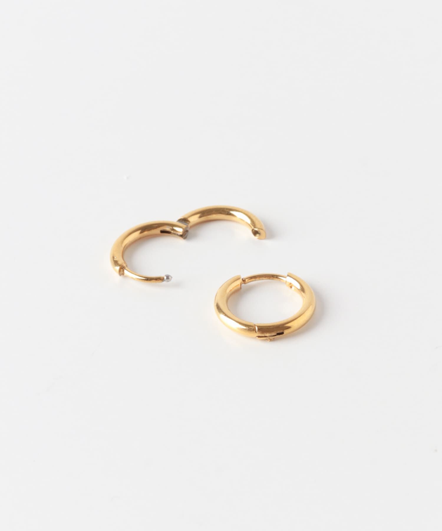 SMELLY「ステンレスフープピアス10mm」|ピアス|