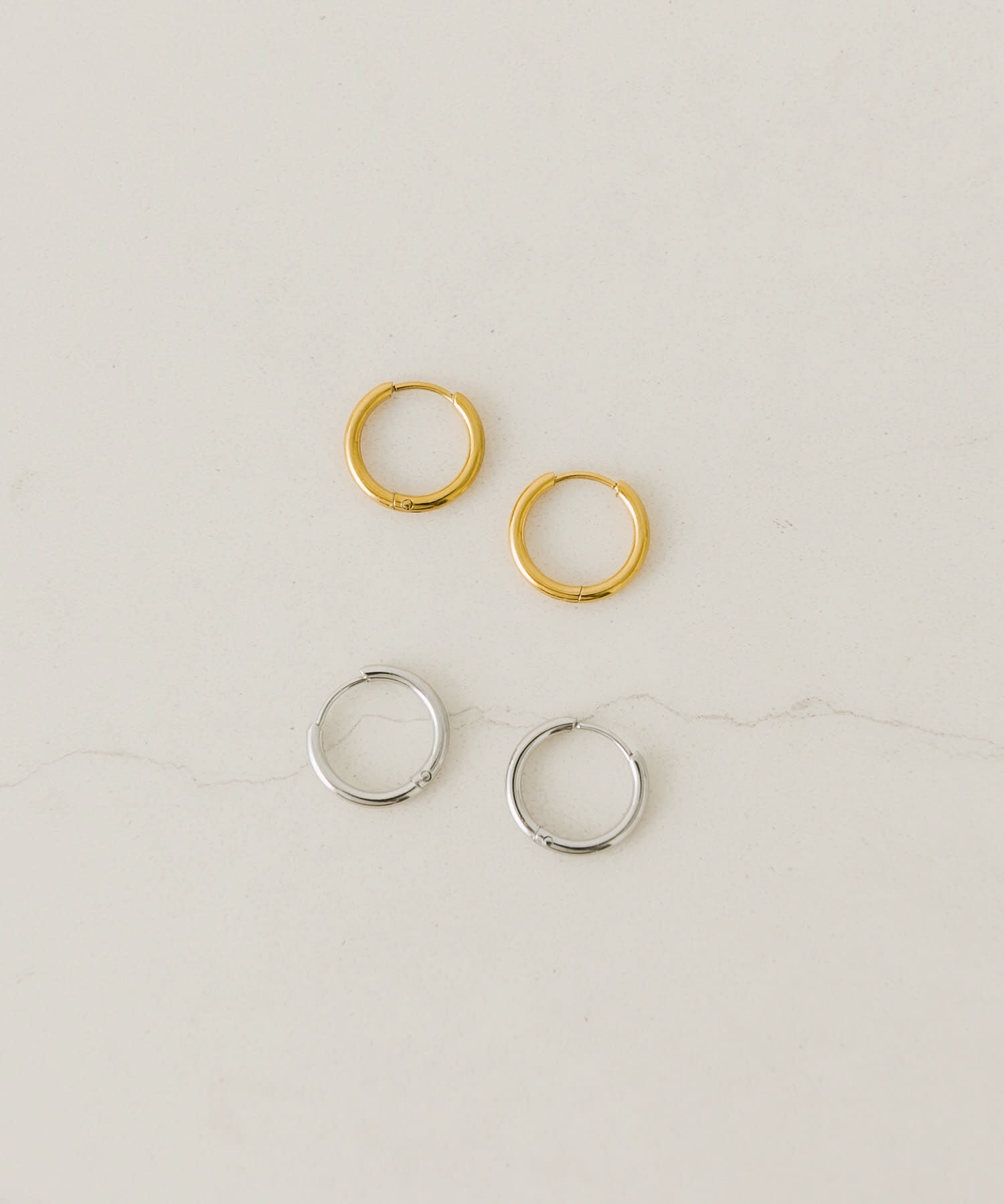 SMELLY「ステンレスフープピアス13mm」|ピアス|