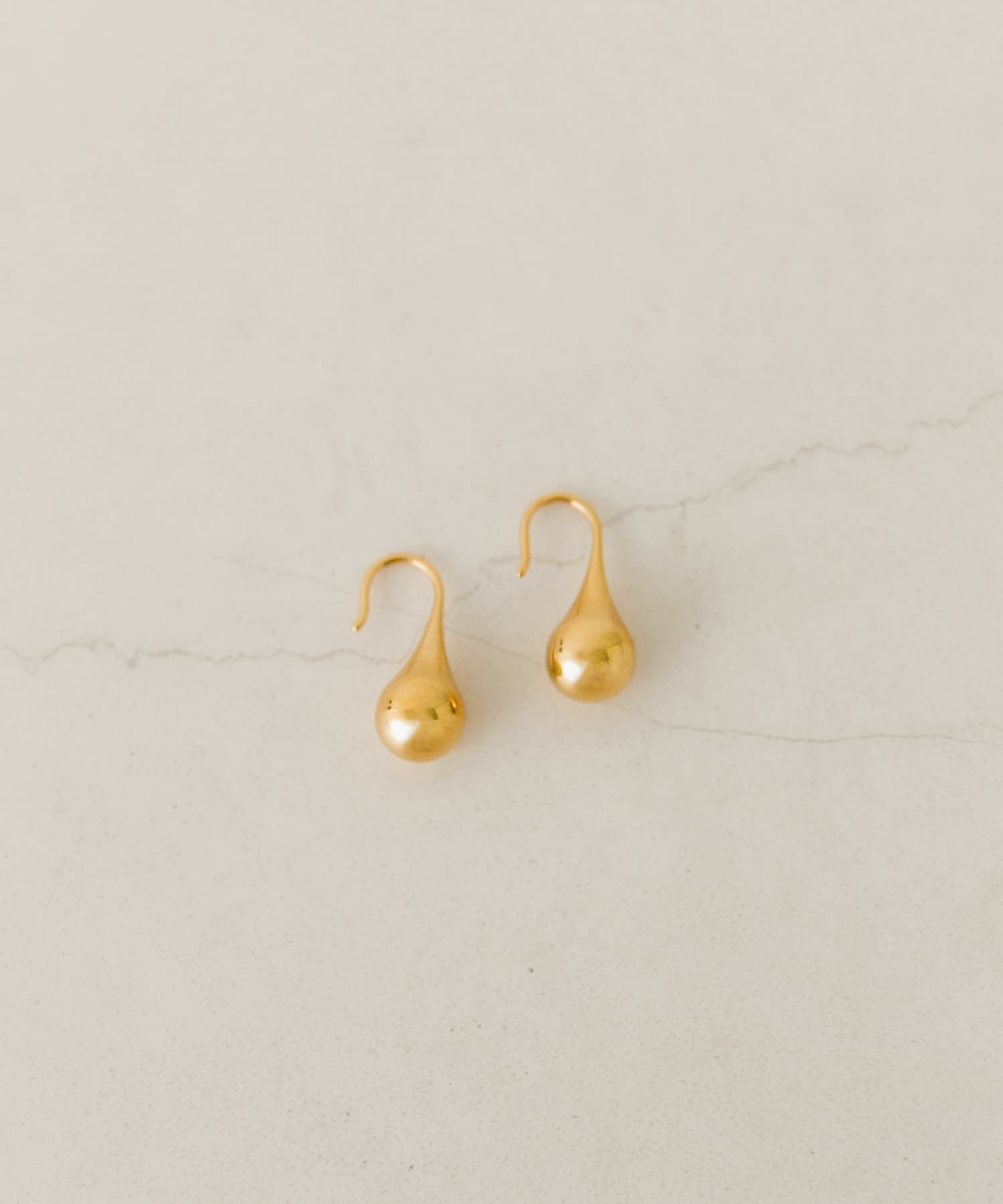 SMELLY「ステンレスドロップフックピアス」|ピアス|