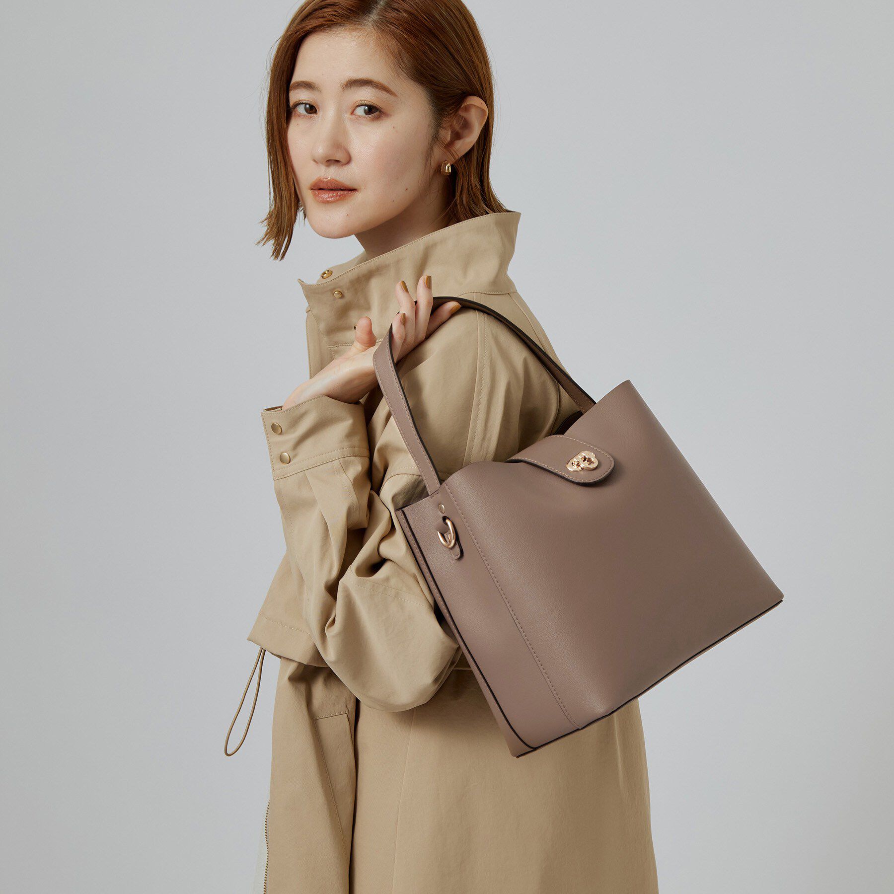 grove「【人間工学】ベルトオコシダブルショルダー」|ショルダー・メッセンジャー|
