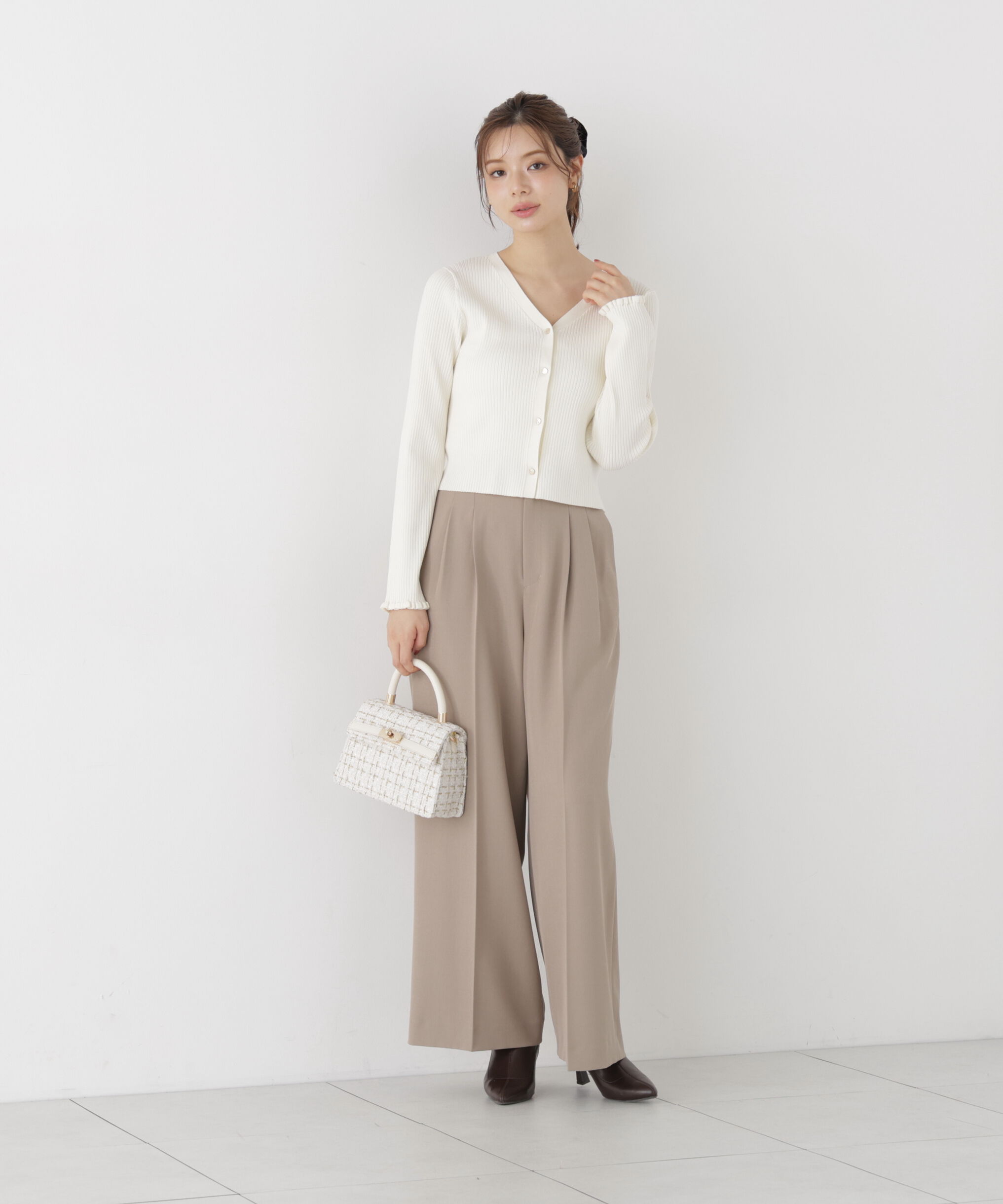 PROPORTION BODY DRESSING「ニュアンス釦ニットカーディガン」|カーディガン|