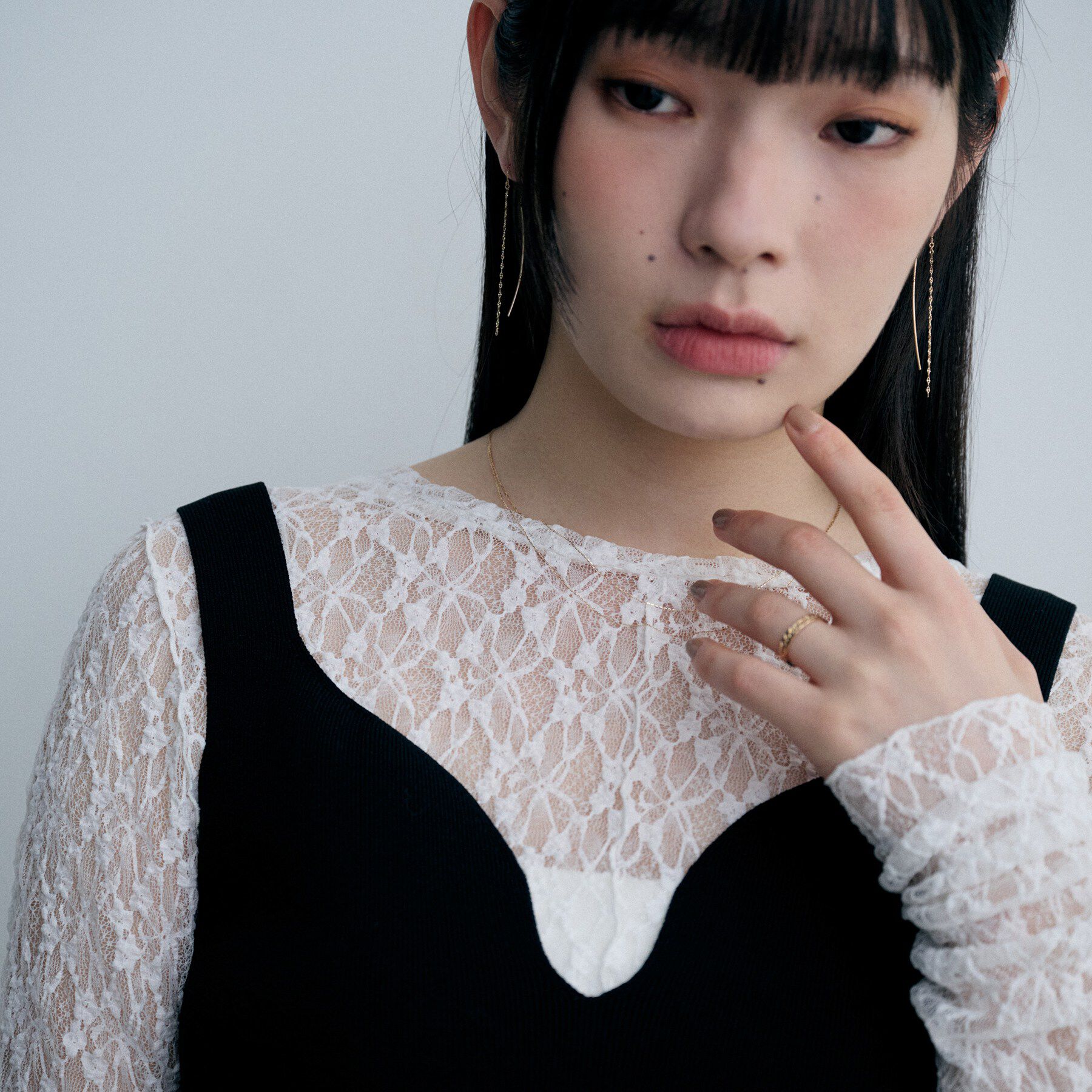 COCOSHNIK ONKITSCH「K10アーチバー モーグルチェーンピアス」|ピアス|