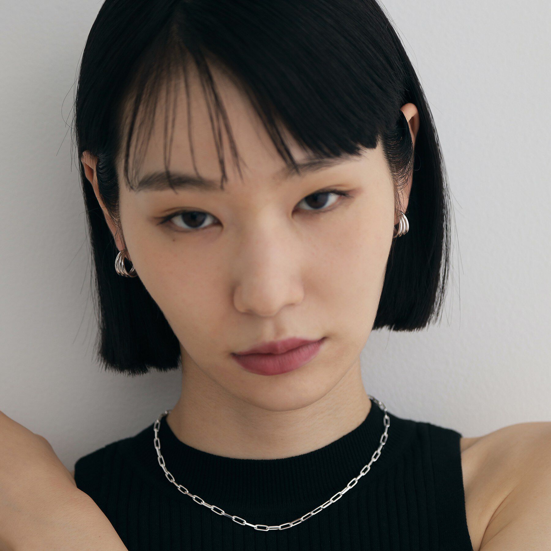 COCOSHNIK ONKITSCH「シルバー スモールフープ トリプルドームピアス」|ピアス|