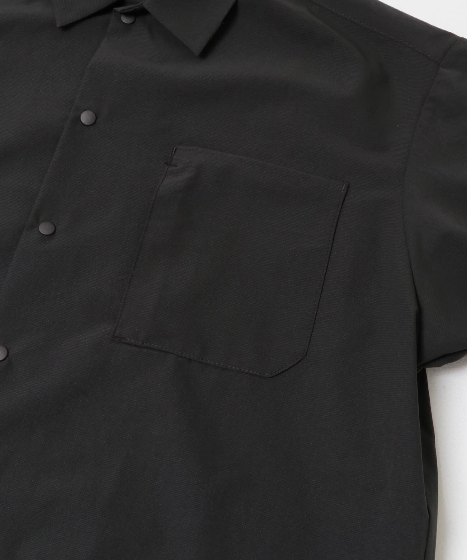URBAN RESEARCH「『洗濯可/防シワ/撥水』COOL DOTS SHORT-SLEEVE SHIRTS」|シャツ・ブラウス|