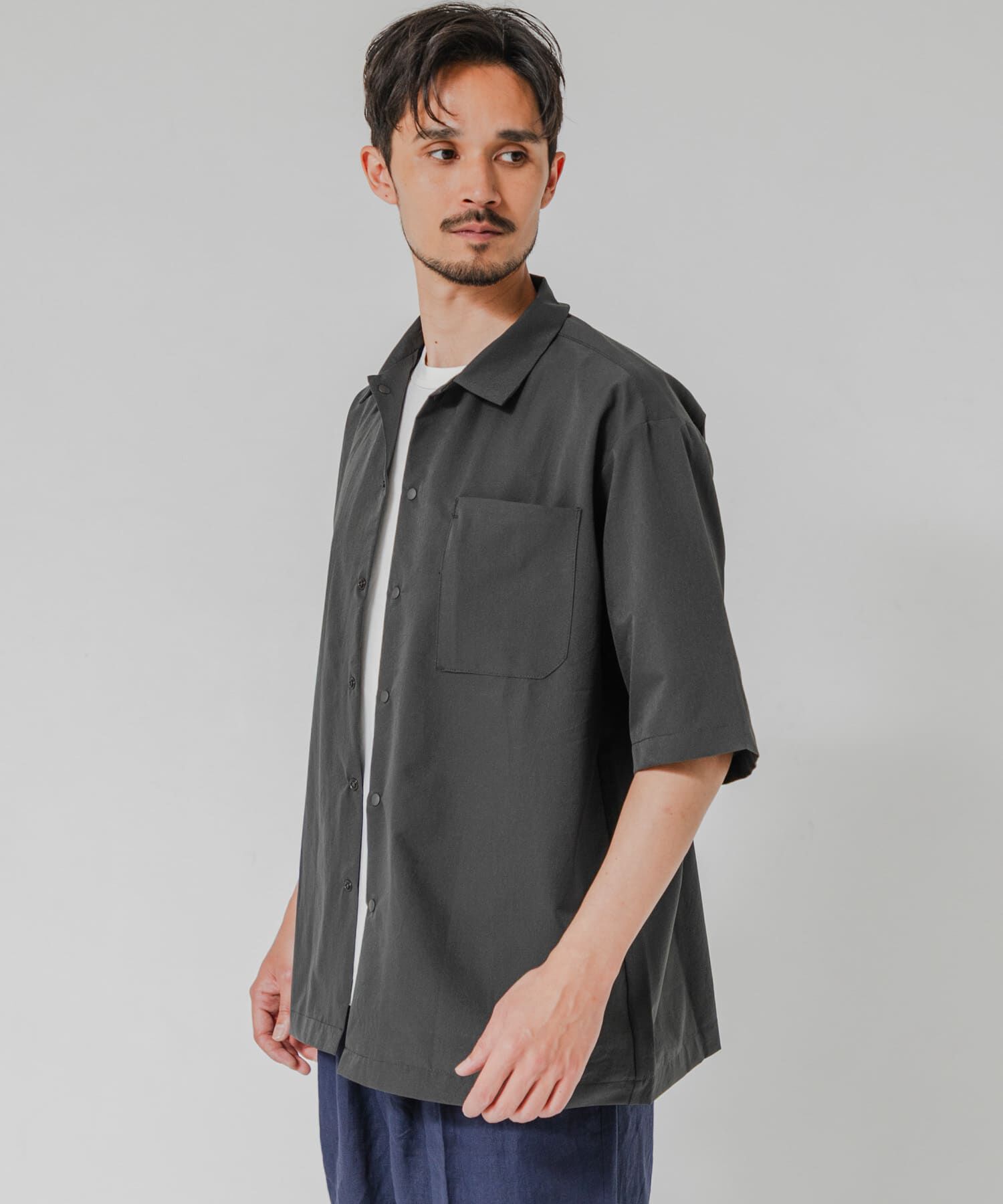 URBAN RESEARCH「『洗濯可/防シワ/撥水』COOL DOTS SHORT-SLEEVE SHIRTS」|シャツ・ブラウス|