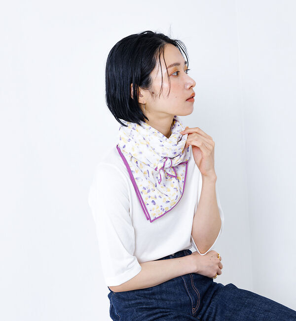 collex「Petals dance scarf 水彩フラワープリント大判スカーフ 88cm」|バンダナ・スカーフ|