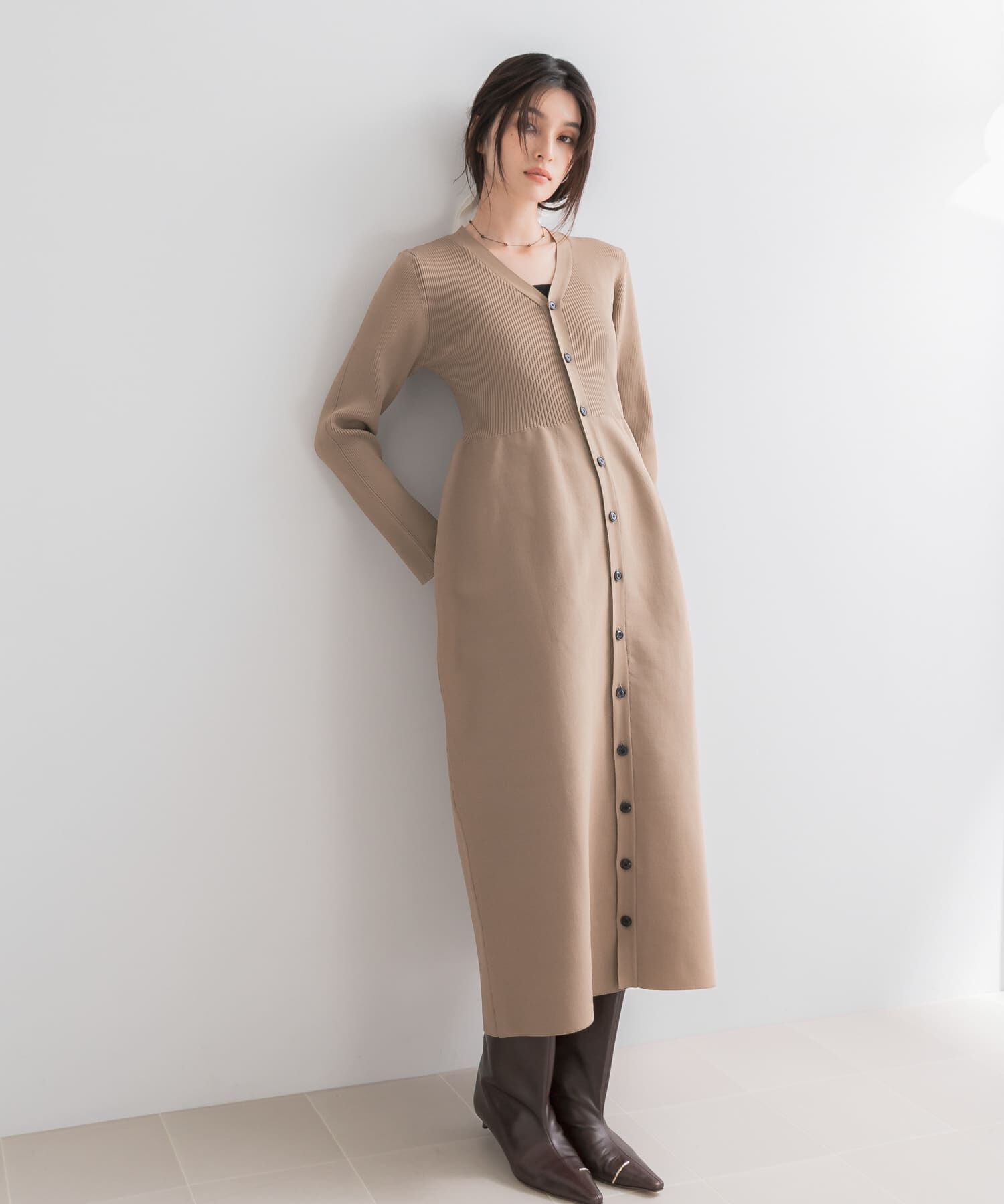 URBAN RESEARCH ROSSO「ボタンデザインフォルムニットワンピース」|ワンピース|