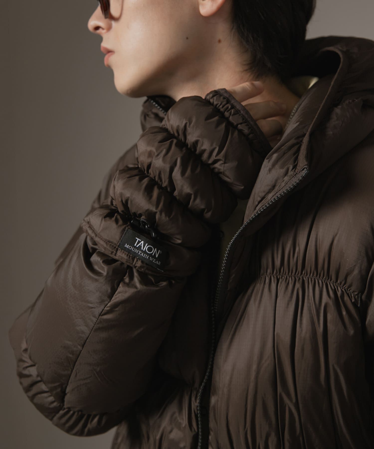 SENSE OF PLACE by URBAN RESEARCH「『別注』TAION&times;SENSE OF PLACE　ダウングローブ」|手袋|