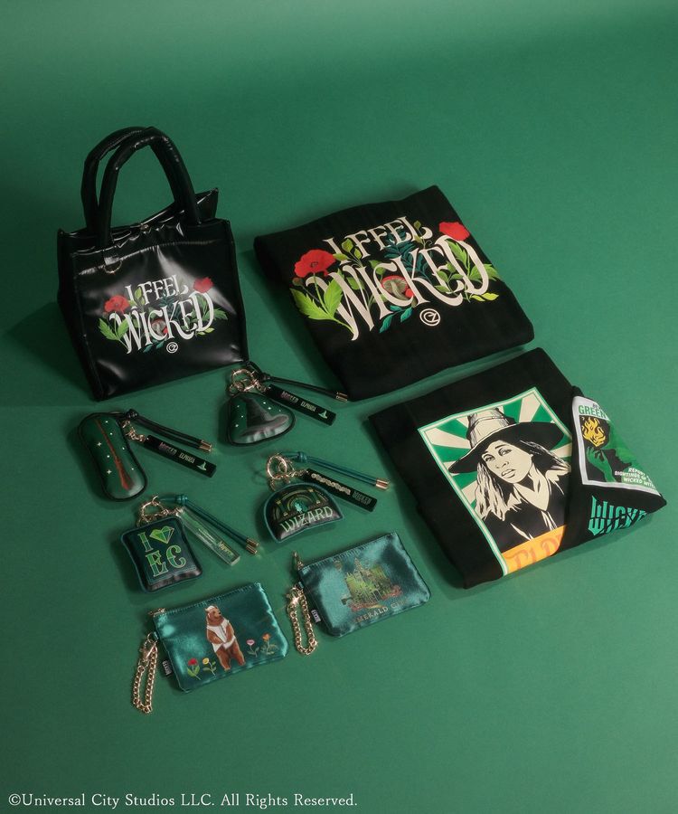 Green Parks「WICKED アートポーチチャーム」|ポーチ|