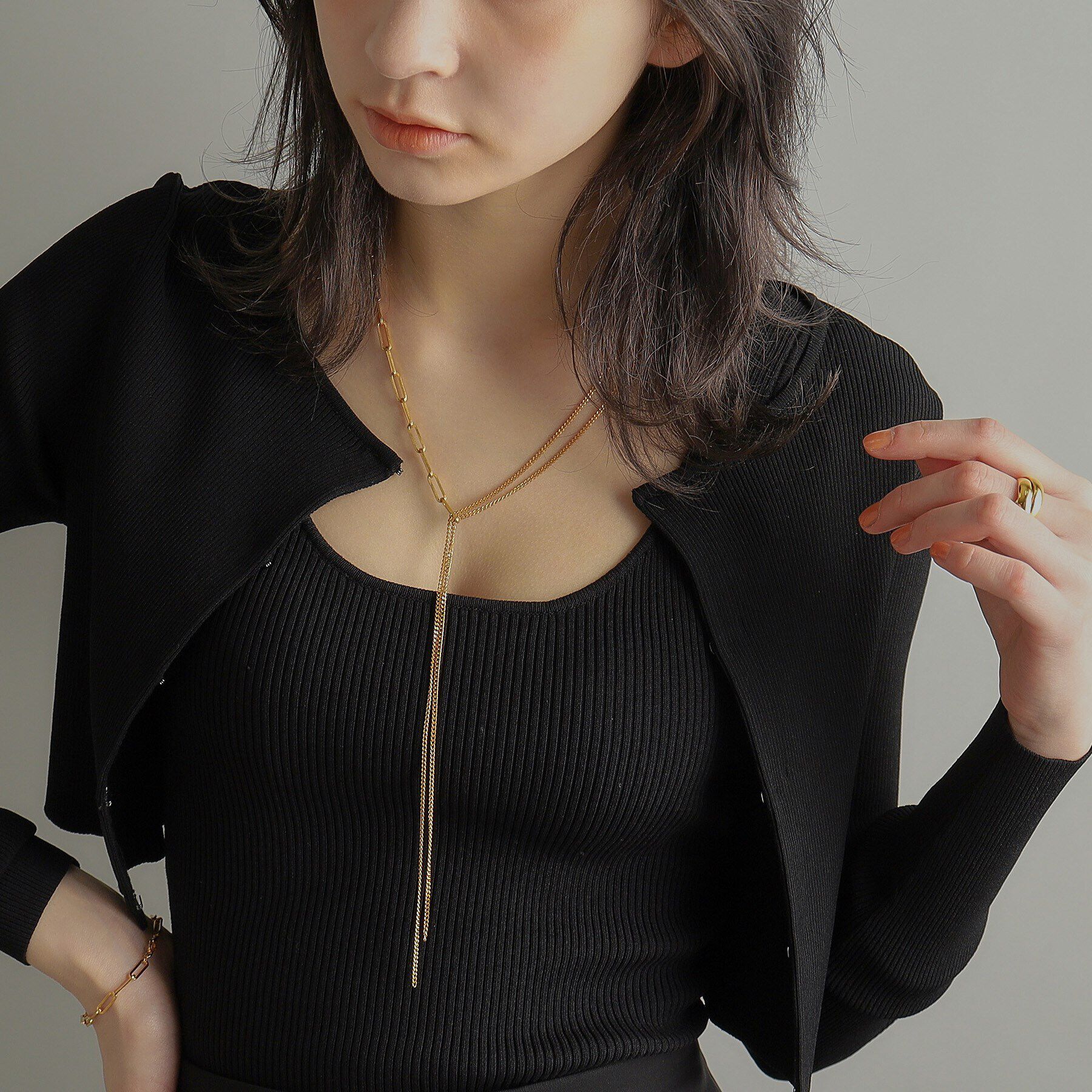 COCOSHNIK ONKITSCH「シルバー ミックスチェーン フラット カーブドレープY ネックレス GP」|ネックレス|