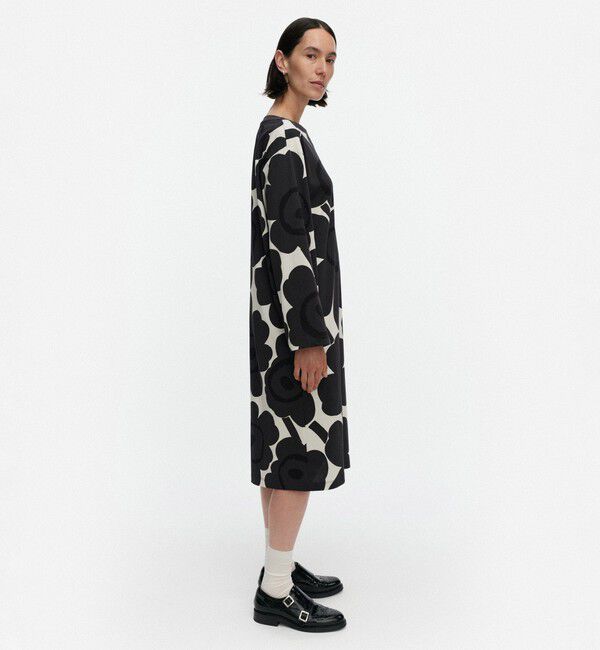 Marimekko「Tavoittaa Unikko ワンピース」|ワンピース|